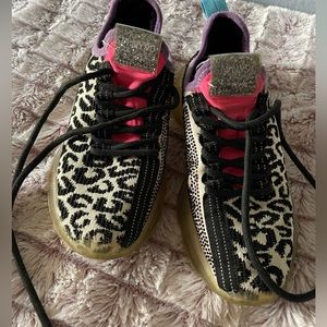 ❌SOLD❌ Steve Madden sneakers size 3